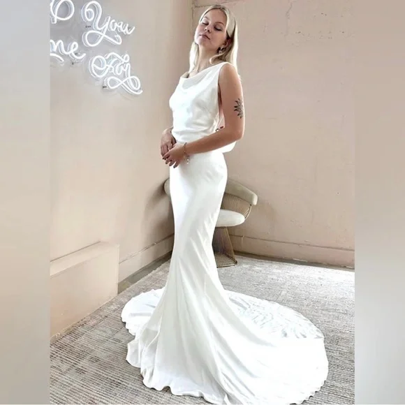 Boho satin wedding dress Etsy Boutique - Picture 2 of 3